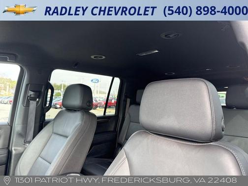 2025 Chevrolet Suburban LT