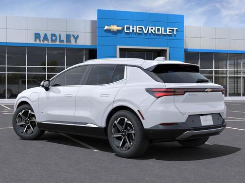 2025 Chevrolet Equinox EV LT 2