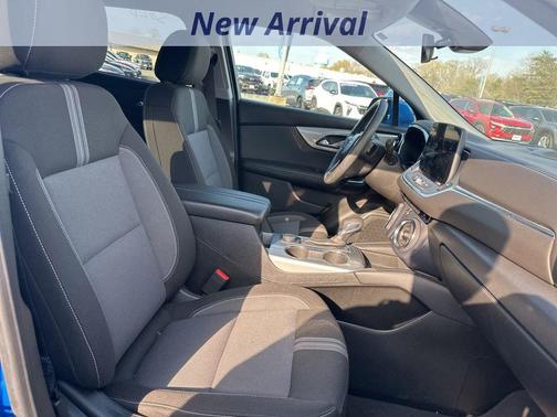 Rip Tide Blue 2025 Chevrolet Blazer LT