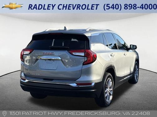 2023 GMC Terrain SLT