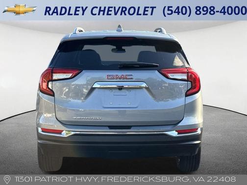 2023 GMC Terrain SLT