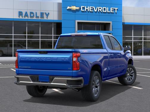 Rip Tide Blue 2026 Chevrolet Silverado 1500 LT