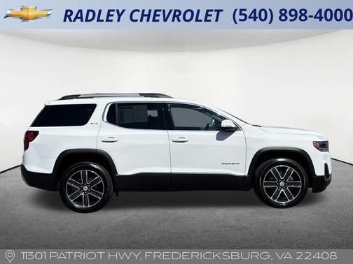 2023 GMC Acadia SLT
