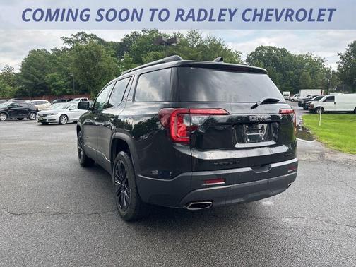 2022 GMC Acadia SLE