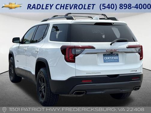 2023 GMC Acadia AT4