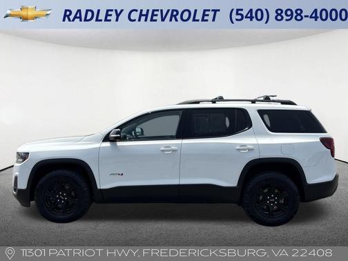 2023 GMC Acadia AT4