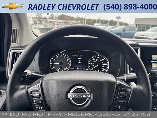 2025 Nissan Frontier SV