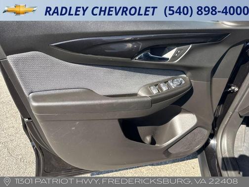 Mosaic Black Metallic 2025 Chevrolet Trailblazer LT