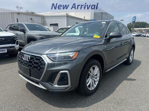 2022 Audi Q5 45 S line quattro Premium
