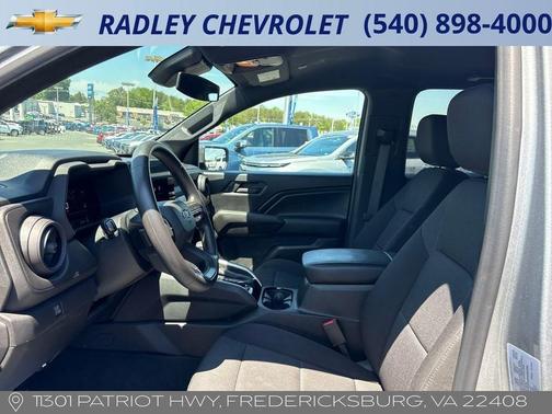 Sterling Gray Metallic 2023 Chevrolet Colorado Trail Boss