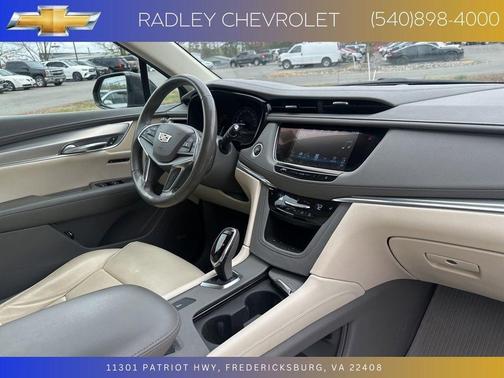 2018 Cadillac XT5 Luxury