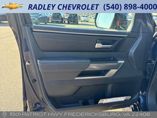 2024 Toyota Sequoia SR5