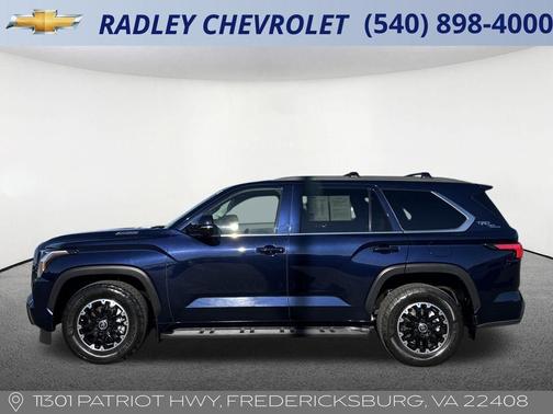 2024 Toyota Sequoia SR5