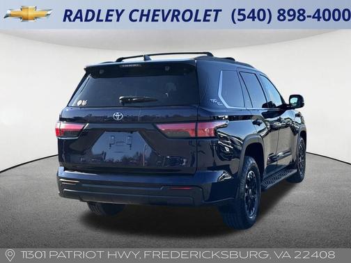 2024 Toyota Sequoia SR5