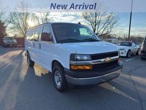 2024 Chevrolet Express 2500 Work Van