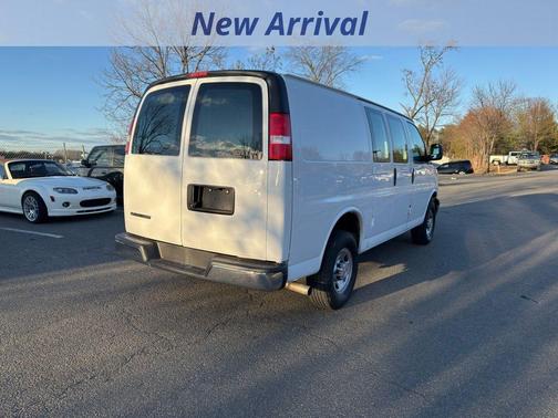 2024 Chevrolet Express 2500 Work Van
