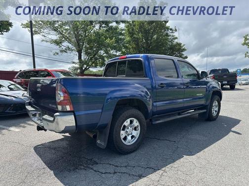 2014 Toyota Tacoma Base