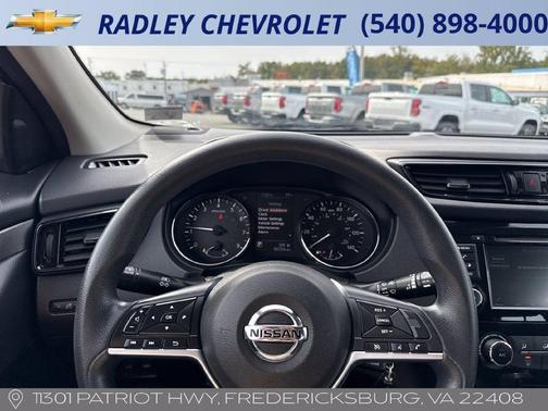 Black 2021 Nissan Rogue Sport S
