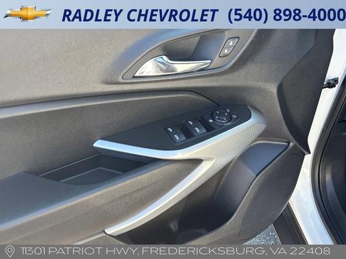 Summit White 2024 Chevrolet Trax LS