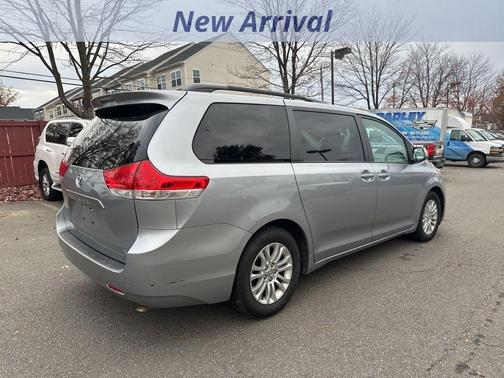2013 Toyota Sienna XLE