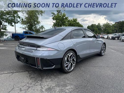 2024 Hyundai IONIQ 6 SEL