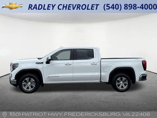 2025 GMC Sierra 1500 SLT