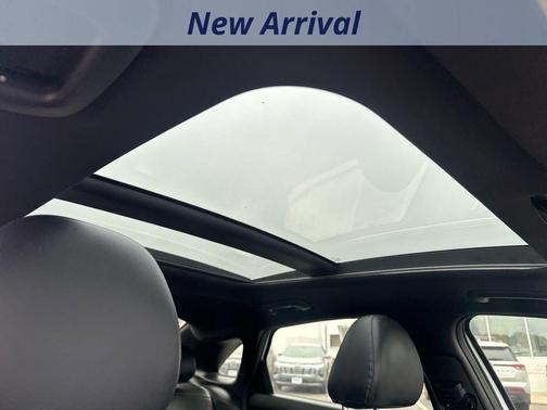 White 2022 Kia K5 GT-Line