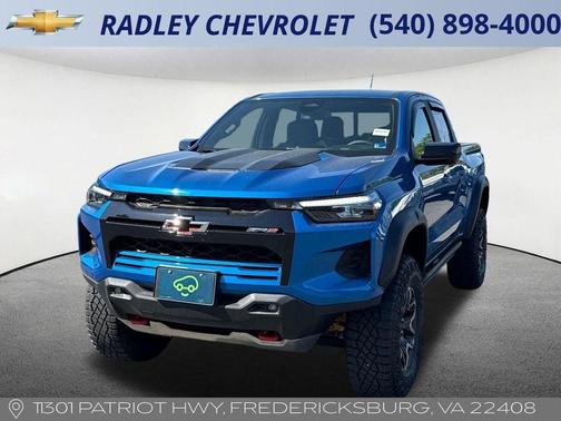 Glacier Blue Metallic 2024 Chevrolet Colorado ZR2