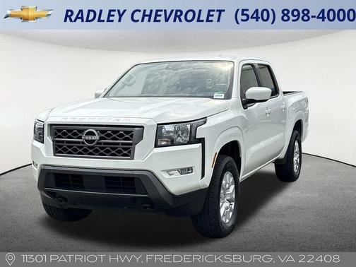 2024 Nissan Frontier SV