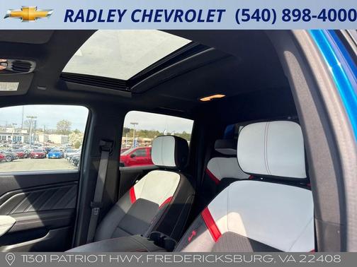 Dynamic Blue Metallic 2023 GMC Canyon AT4X