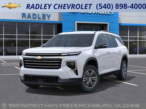 2025 Chevrolet Traverse LT