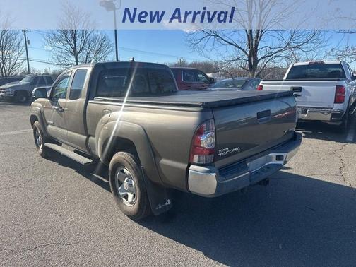 2014 Toyota Tacoma Base