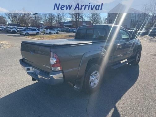 2014 Toyota Tacoma Base