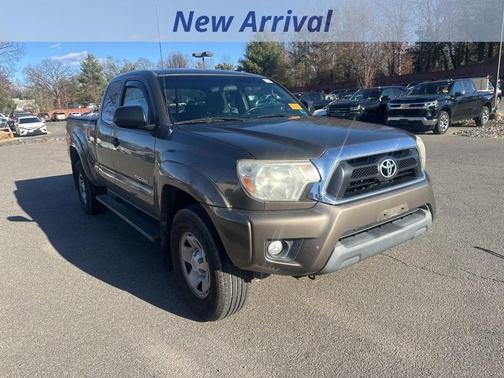2014 Toyota Tacoma Base