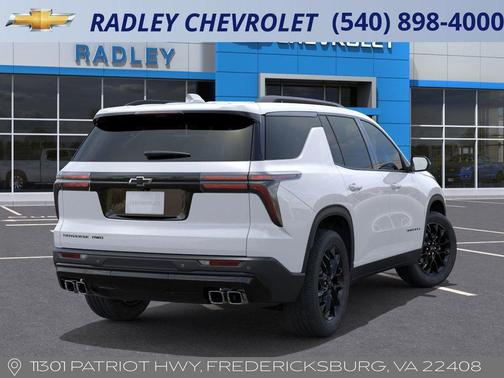 2025 Chevrolet Traverse LT