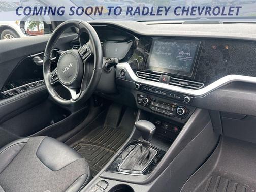 2022 Kia Niro Plug-In Hybrid EX