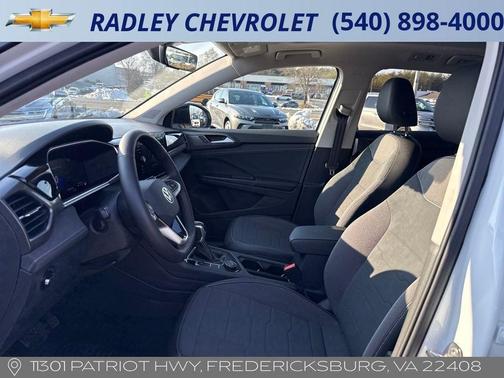 2025 Volkswagen Taos 1.5T SE Black