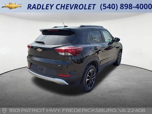 Mosaic Black Metallic 2025 Chevrolet Trailblazer LT