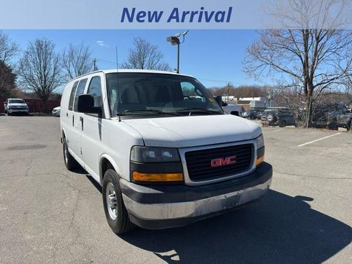 2023 GMC Savana 2500 Work Van