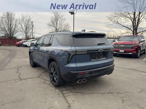 2024 Chevrolet Traverse RS