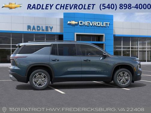 2025 Chevrolet Traverse LT