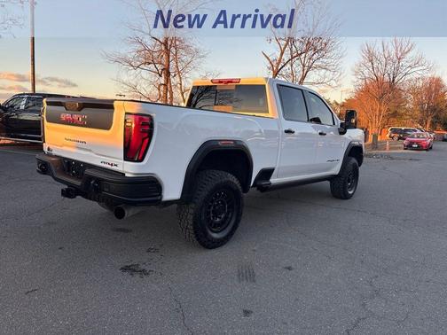 2024 GMC Sierra 2500 AT4X