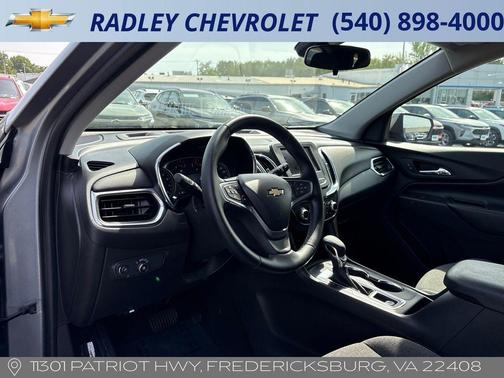 Sterling Gray Metallic 2023 Chevrolet Equinox 1LT