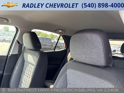 Sterling Gray Metallic 2023 Chevrolet Equinox 1LT