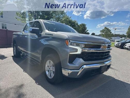 Sterling Gray Metallic 2023 Chevrolet Silverado 1500 LT