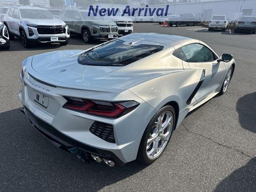 2021 Chevrolet Corvette Stingray w/2LT
