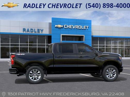 2025 Chevrolet Silverado 1500 Custom