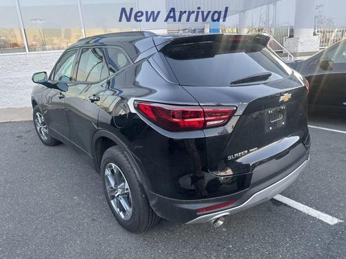 2025 Chevrolet Blazer LT