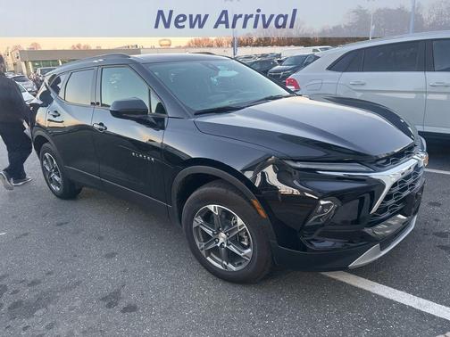 2025 Chevrolet Blazer LT
