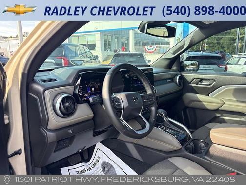 Sand Dune Metallic 2024 Chevrolet Colorado ZR2